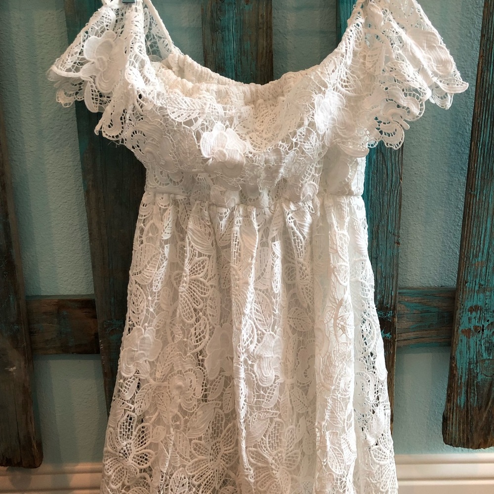 White off the shoulder lace dress!